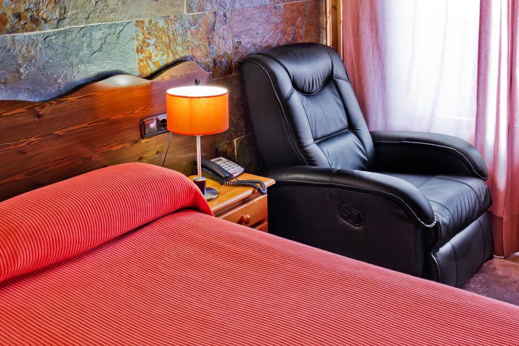 Albarracín Hotel Dona Blanca חדר תמונה
