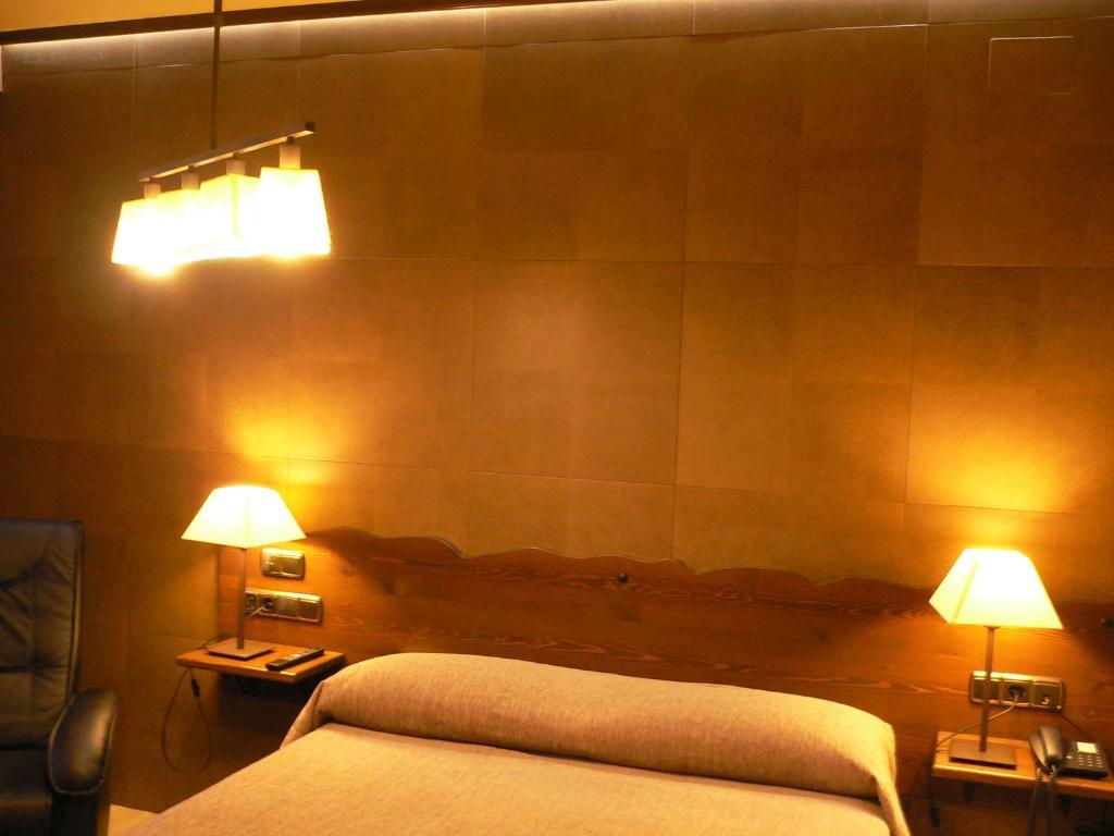 Albarracín Hotel Dona Blanca חדר תמונה
